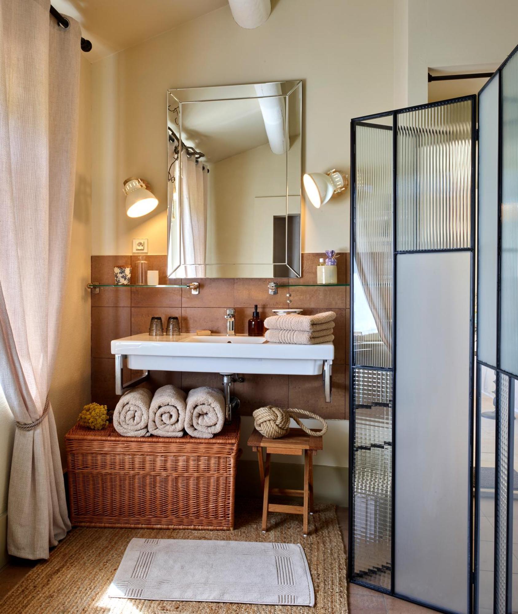 Bed and Breakfast Jas Des Roches Гриньян Экстерьер фото